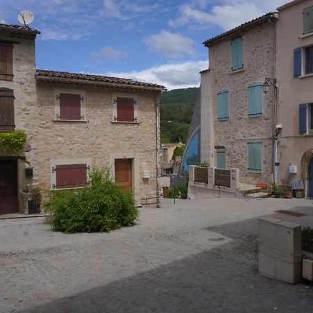 Maison De Village La Clemaline Figanières Exteriér fotografie