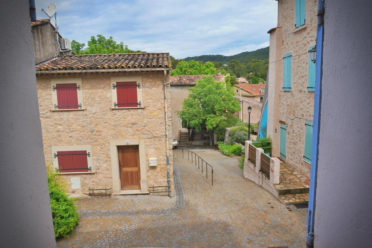 Maison De Village La Clemaline Figanières Exteriér fotografie